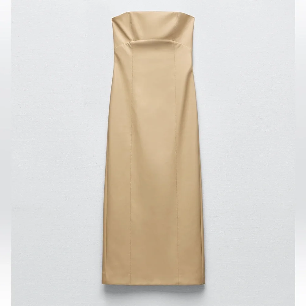 ZARA BLOGGERS FAV FAUX LEATHER DRESS - Picture 8 of 9